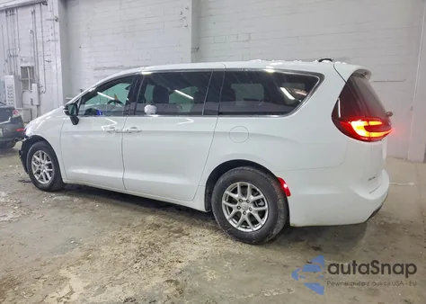 2025 Chrysler Pacifica Select from USA, damaged, VIN 2C4RC1BG9SR584129